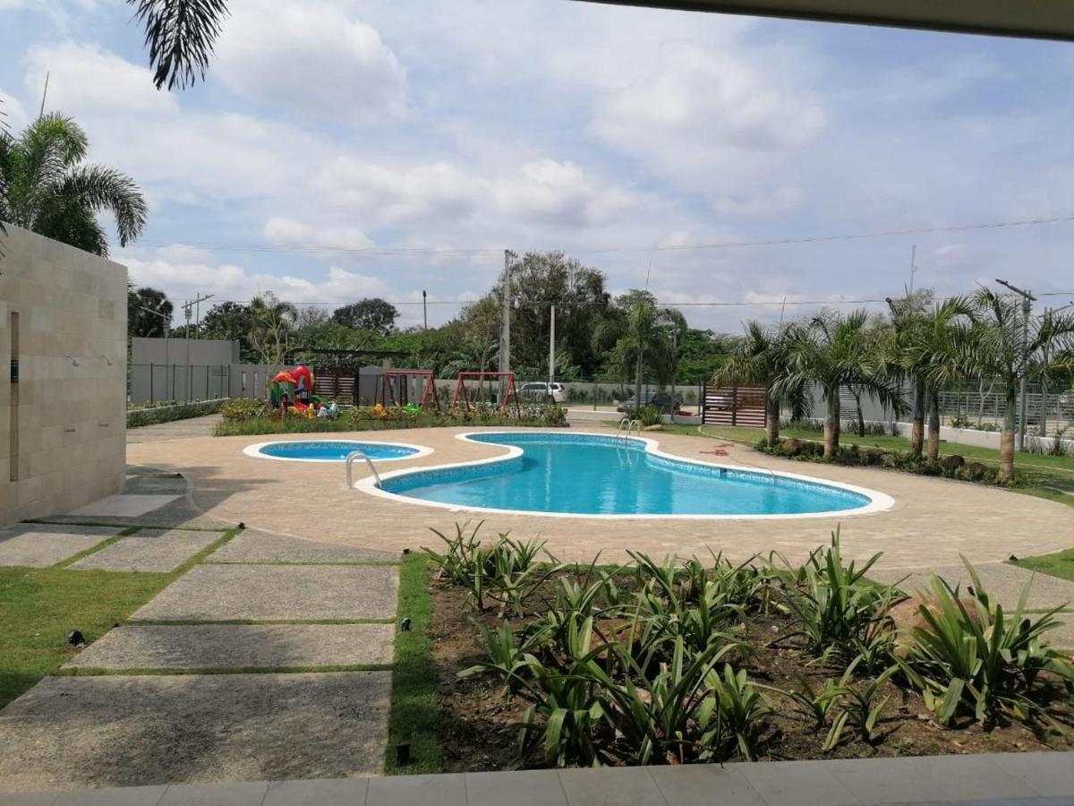 Confortable Apartamento De 3 Tres Habitaciones, Con Hermosa Vista De Area Verde, Ademas De Piscinas Y Juegos Infantiles En Area Recreativa Santiago De Los Caballeros Extérieur photo